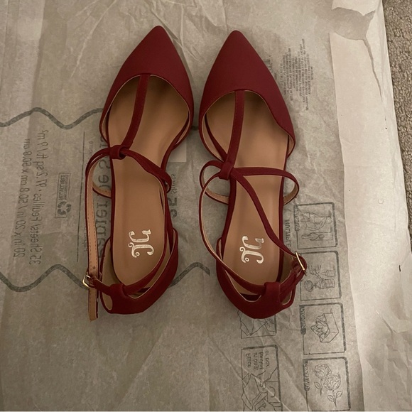 Burgundy Pointed Flats - Picture 1 of 3